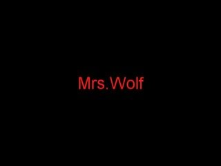 Mrs. wolf blir knullet av en annen fyr som mann watches