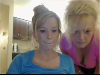 Mẹ và con gái webcam chương trình